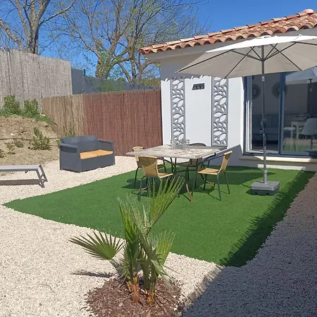 Douce Provence Magnifique Appartement Neuf Avec Jardin Proche Du Centre Ville Vaison-la-Romaine Exterior photo